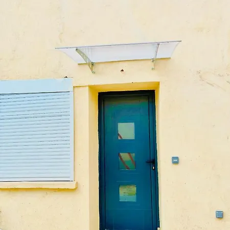 Tiny House 4 Min Drive To Cdg Airport *